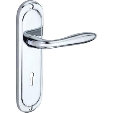 Mocho Lever Lock Door Handle - Chrome