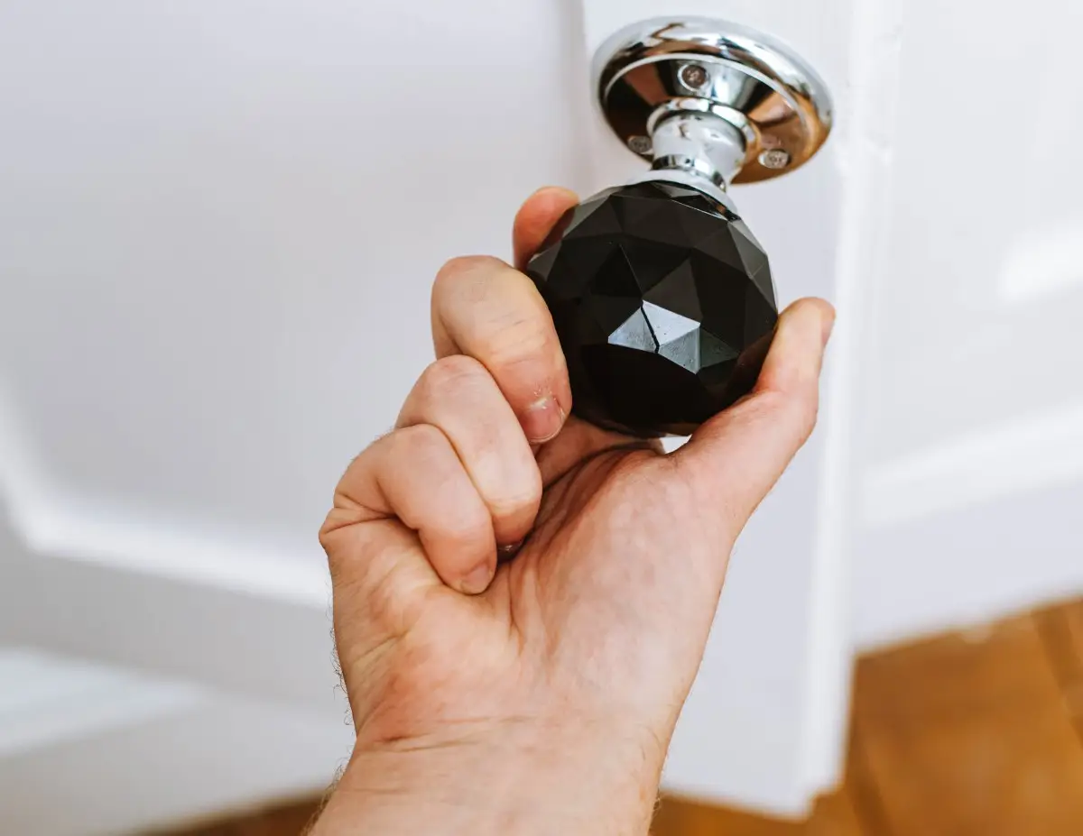 Crystal door knob