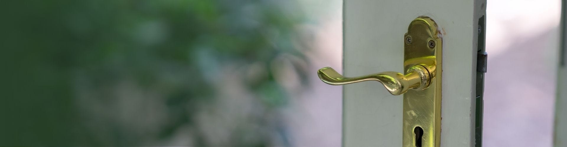 Are Brass Door Handles Out Of Style?